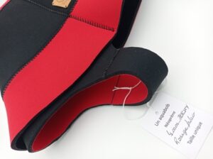modèle rouge détail détail de la mentonnière de l'aquabob
